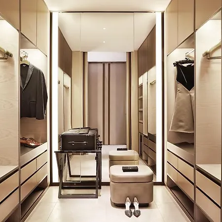 Armani 5* Mailand