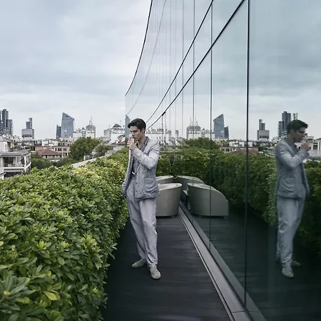 Hotel Armani