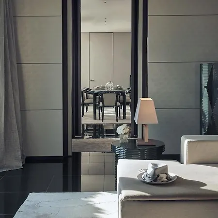 Hotel Armani