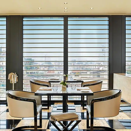 Armani 5* Milano