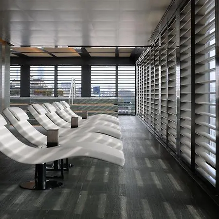 Hotel Armani Milano