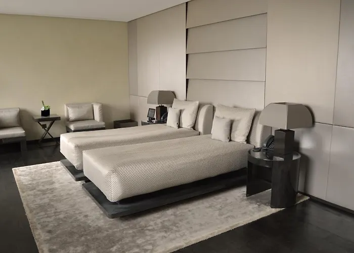 Armani 5* מילאנו