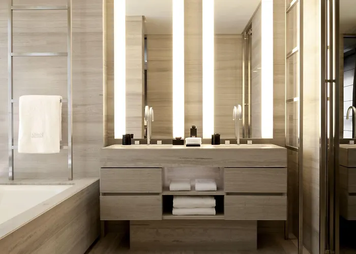 Armani 5* מילאנו