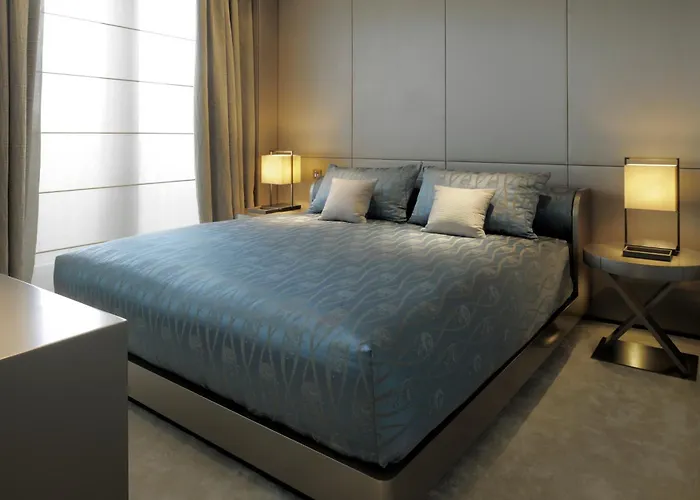 Armani 5* מילאנו