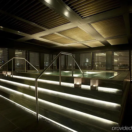 Armani Hotel 5*