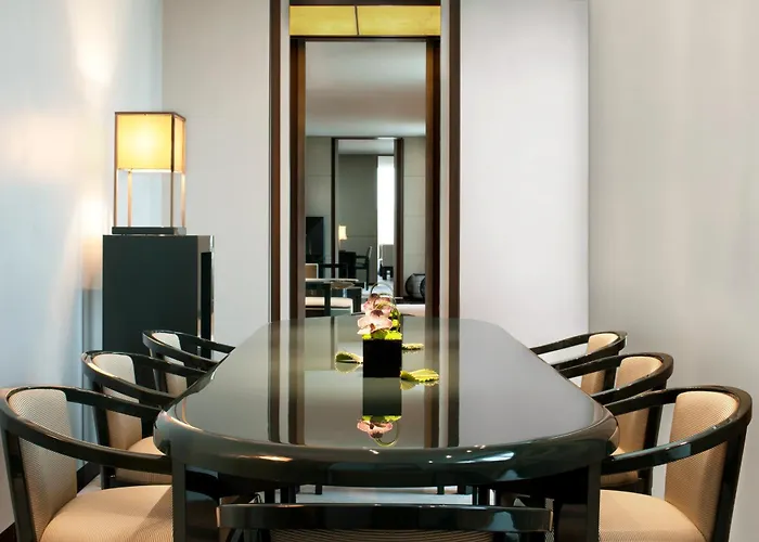Hotel Armani 5*
