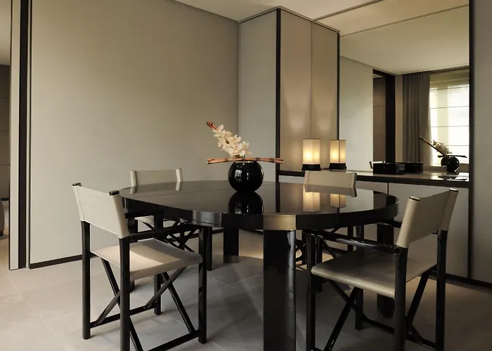 Armani 5*